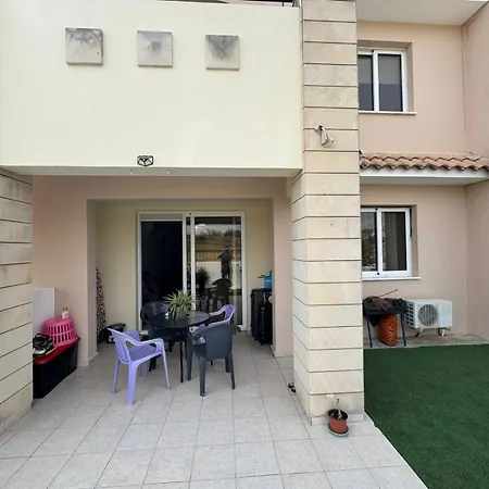 The Ground Apartment Tersephanou