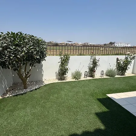 The Ground Apartment *